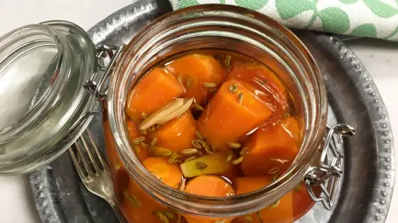Picklade morötter - Rädda din mat med syra och krisp!